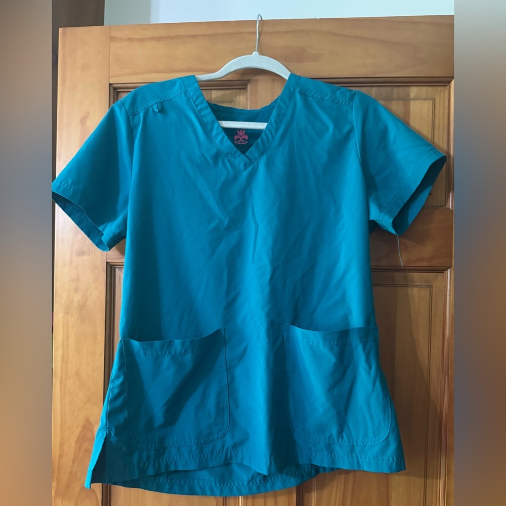 Teal Women’s Scrub set- natural uniforms